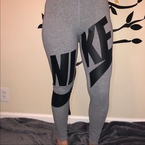 Nike leggings